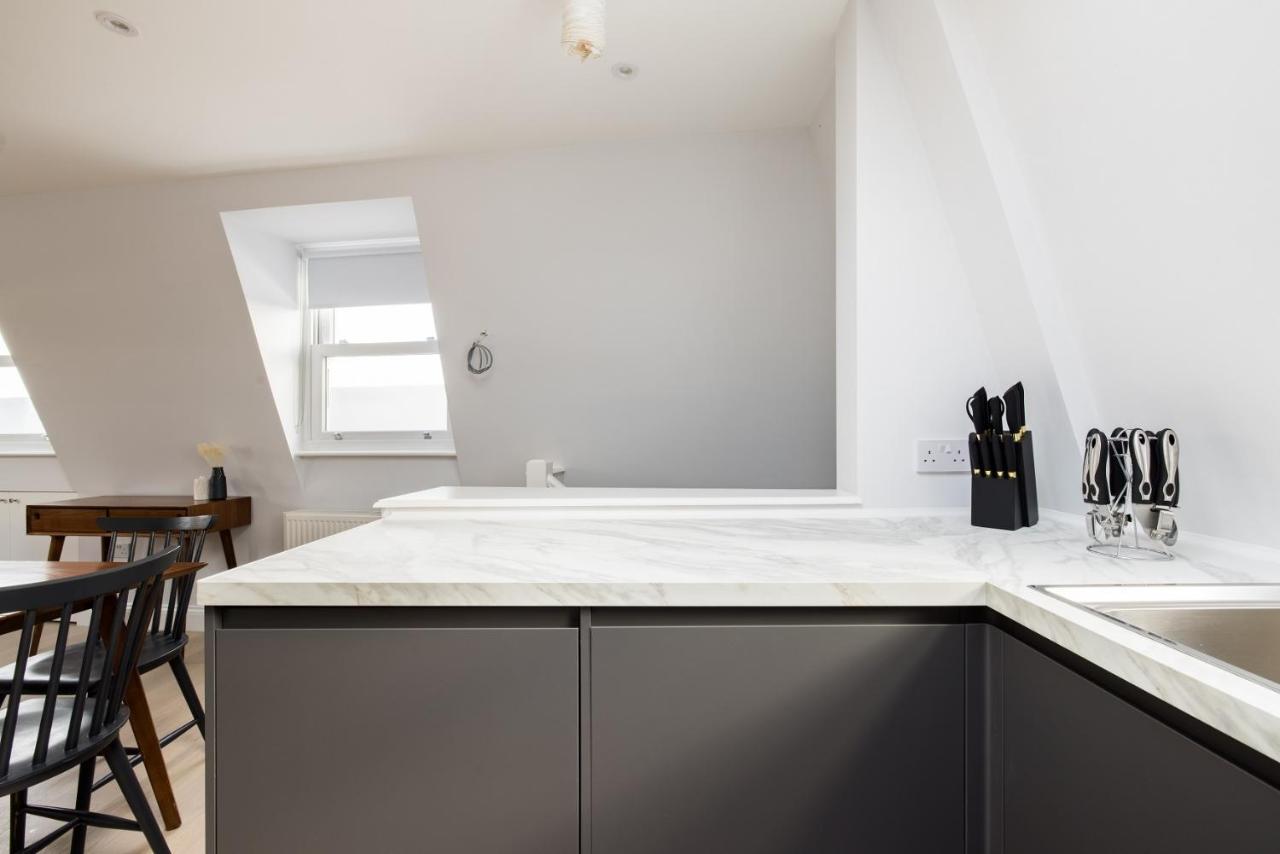 Apartmán The Margravine Maisonette - Modern & Bright 2Bdr Flat Londýn Exteriér fotografie